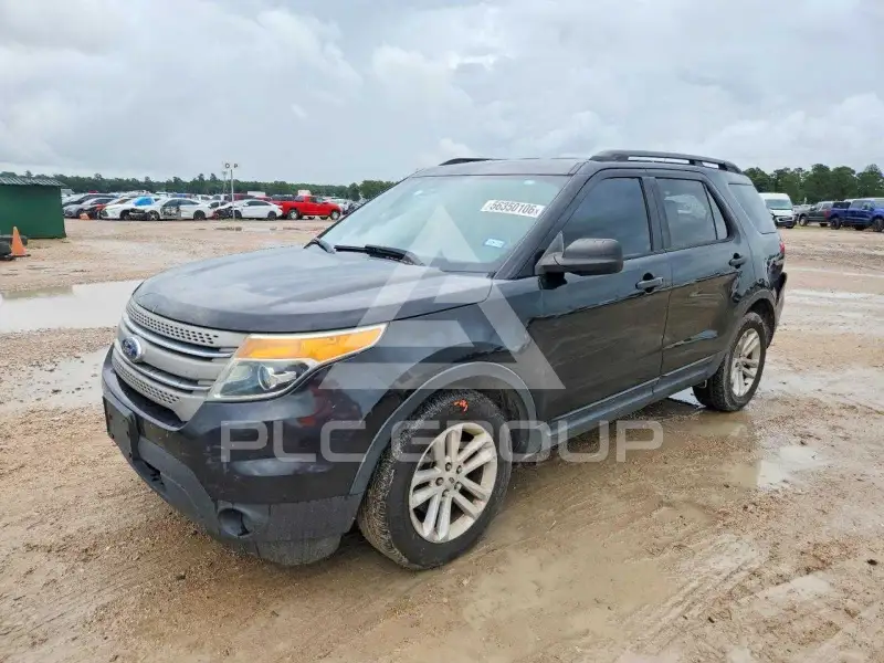 2015 Ford EXPLORER photo