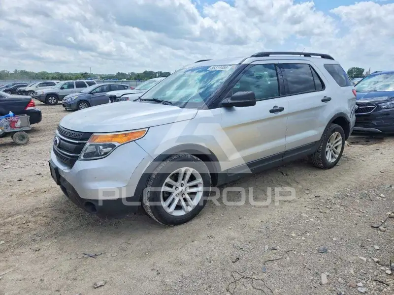 2015 Ford EXPLORER фото