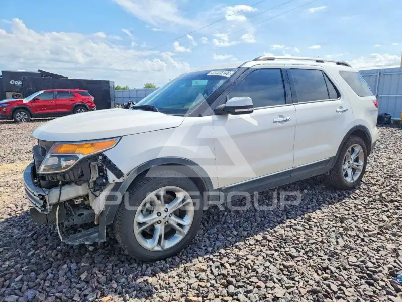 2015 Ford EXPLORER фото