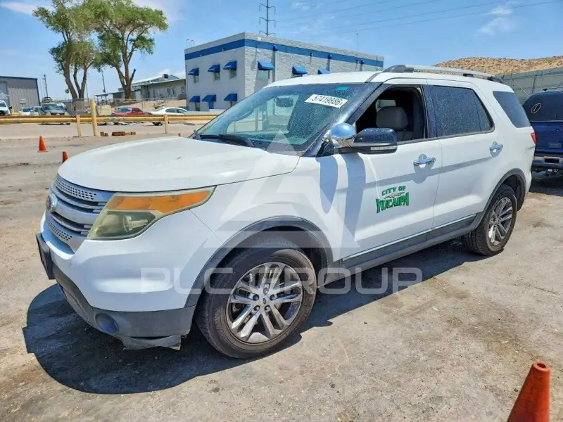 2015 Ford EXPLORER фото