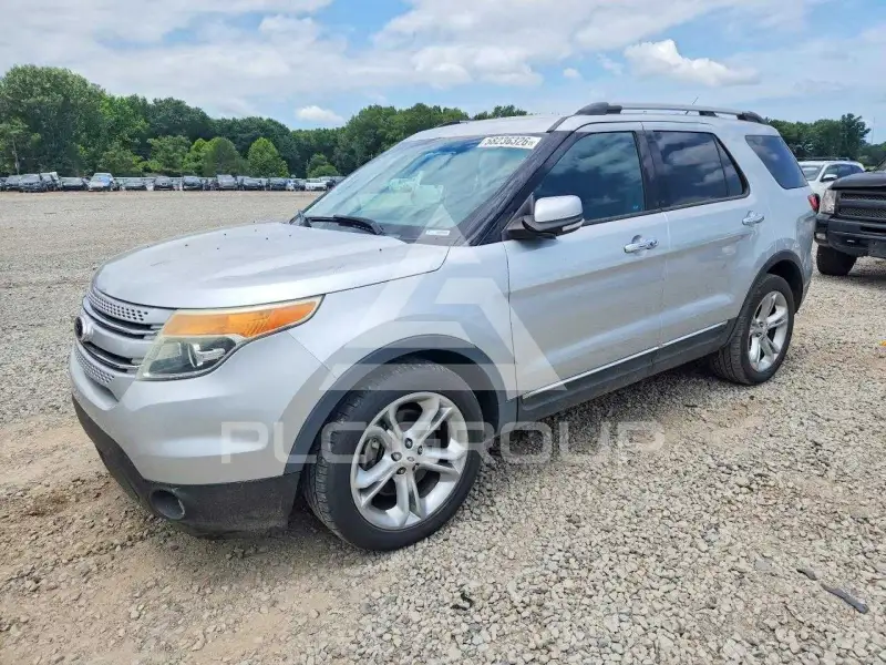 2015 Ford EXPLORER фото
