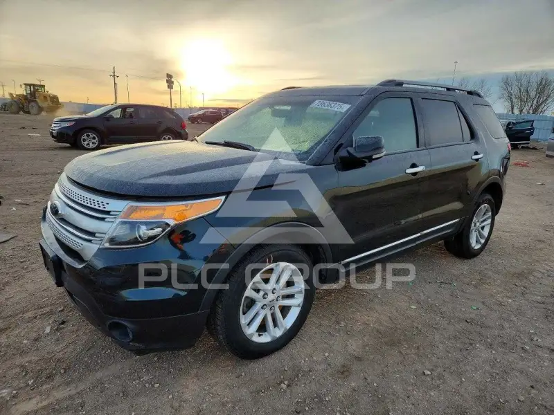 2015 Ford EXPLORER фото