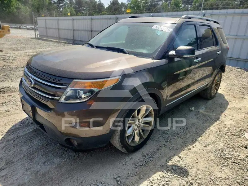 2015 Ford EXPLORER фото