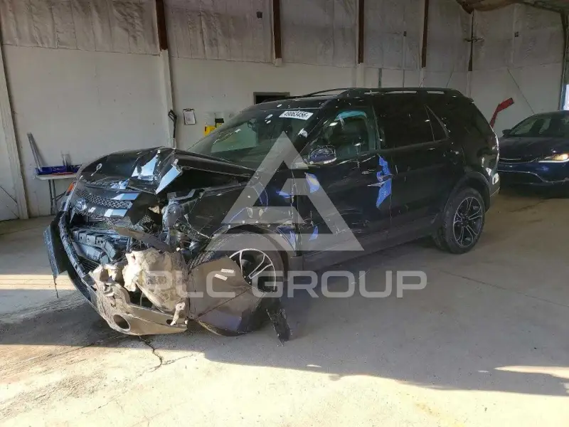 2015 Ford EXPLORER photo