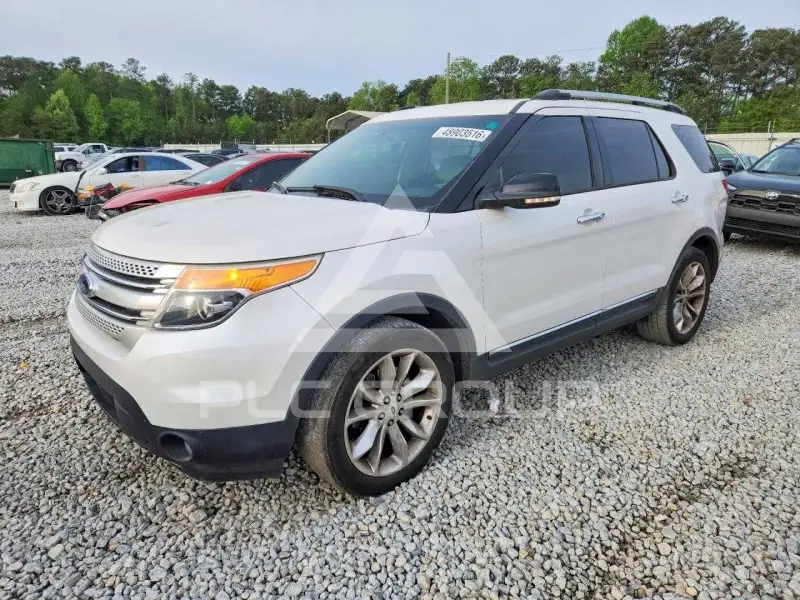 2015 Ford EXPLORER фото