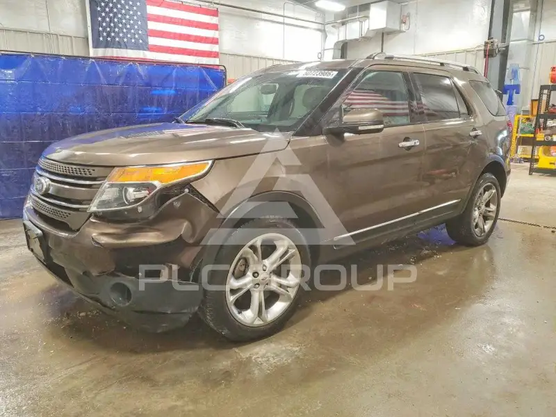 2015 Ford EXPLORER фото