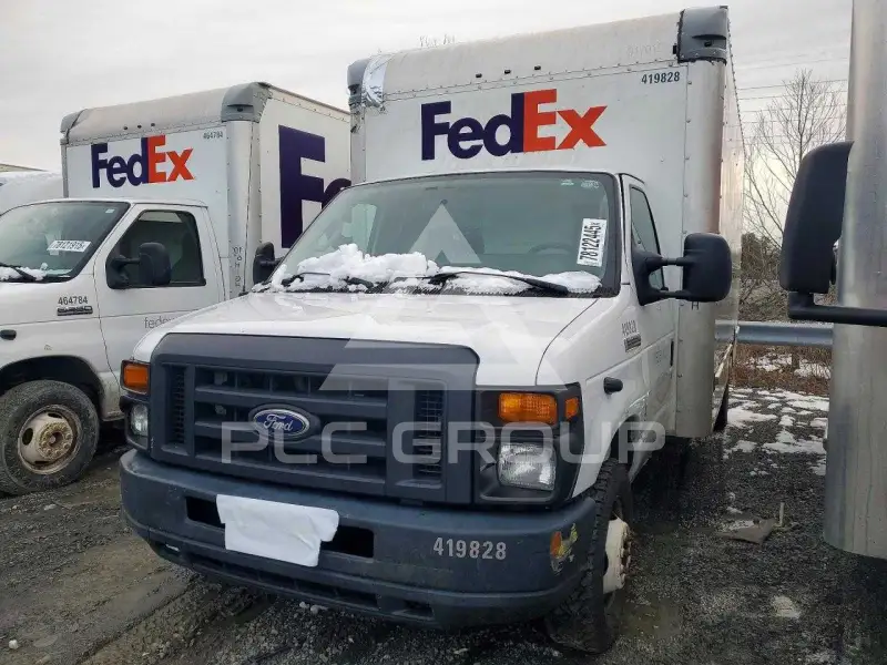 2015 Ford ECONOLINE фото
