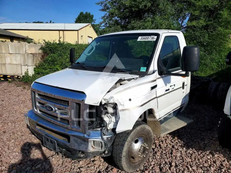 2015 Ford ECONOLINE фото