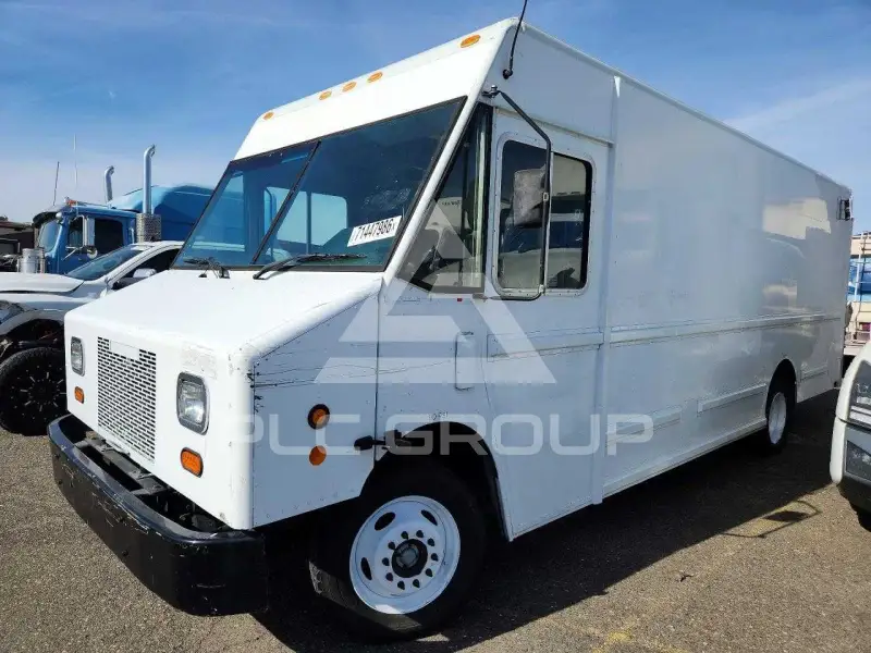 2015 Ford F-590 фото