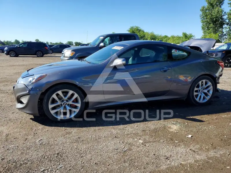 2015 Hyundai Genesis photo