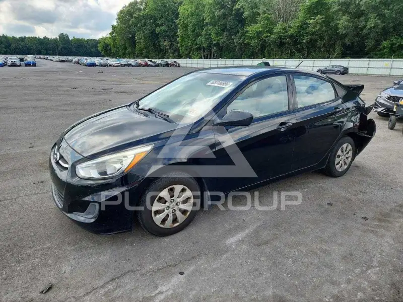 2015 Hyundai Accent photo