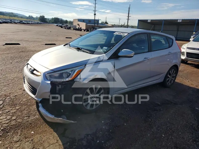 2015 Hyundai Accent photo