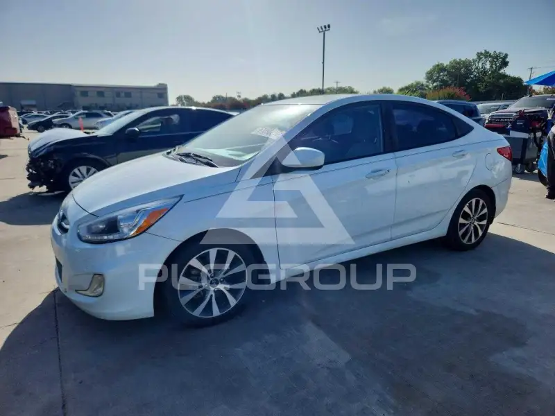 2015 Hyundai Accent фото
