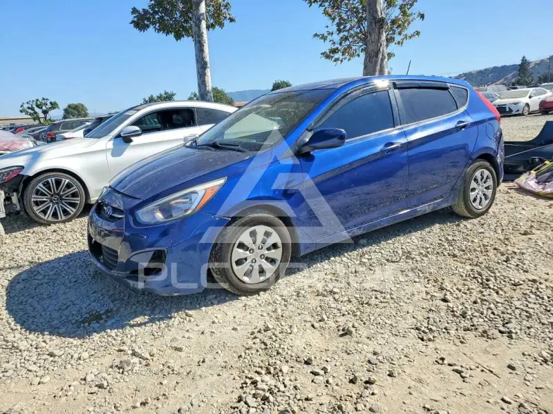 2015 Hyundai Accent photo