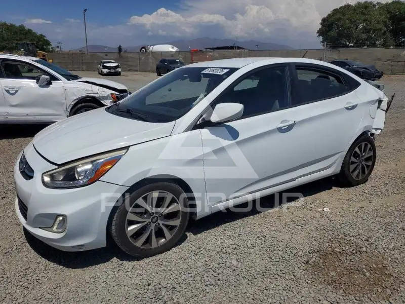 2015 Hyundai Accent фото