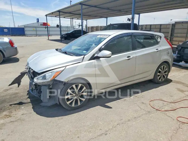 2015 Hyundai Accent фото