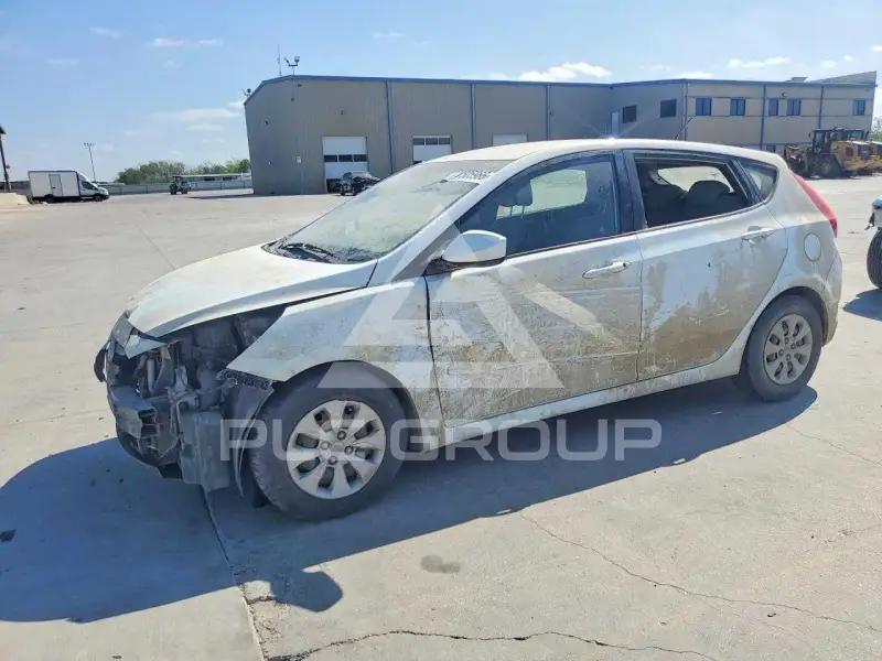 2015 Hyundai Accent фото