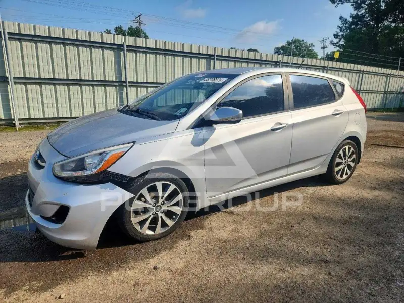 2015 Hyundai Accent фото