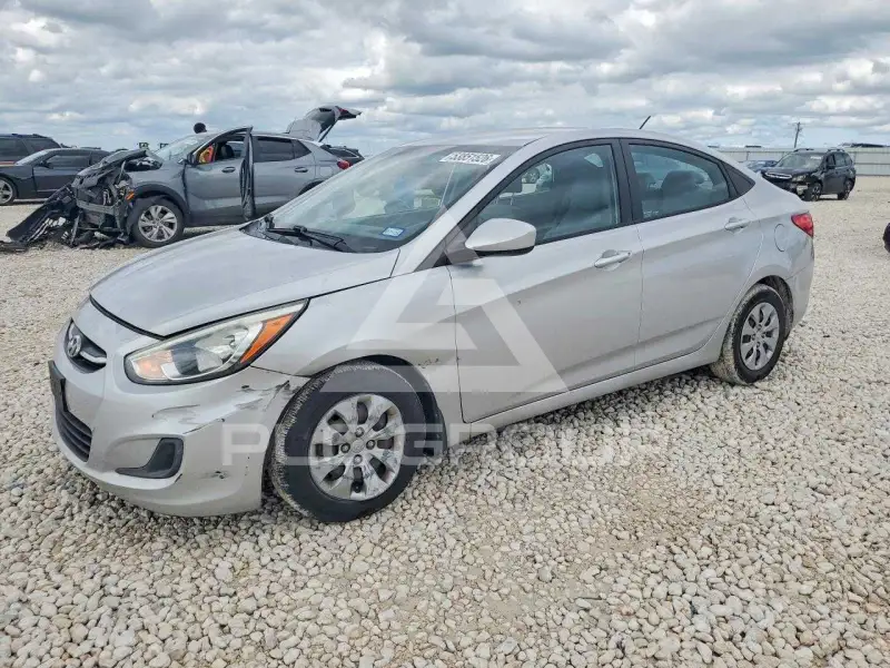 2015 Hyundai Accent фото