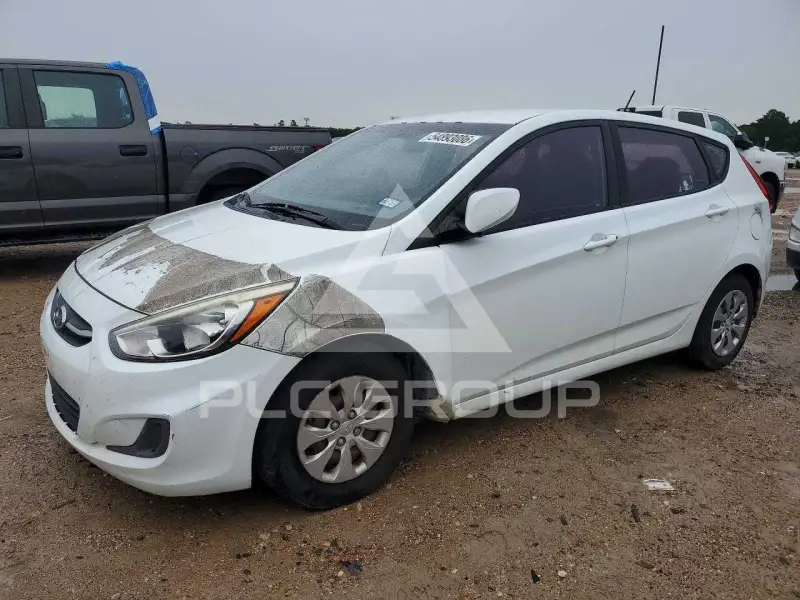 2015 Hyundai Accent photo