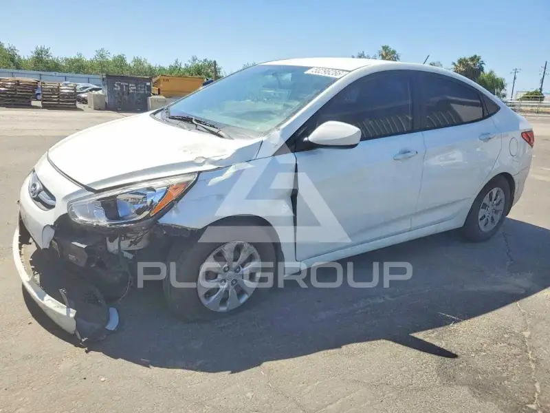 2015 Hyundai Accent photo