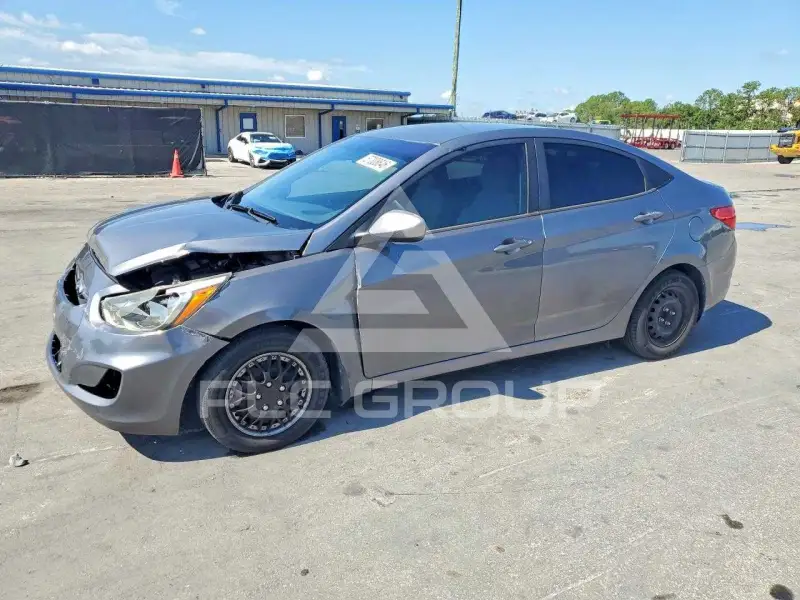 2015 Hyundai Accent фото