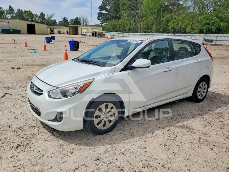 2015 Hyundai Accent фото