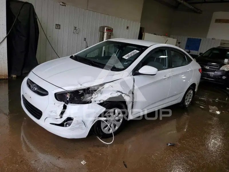 2015 Hyundai Accent фото
