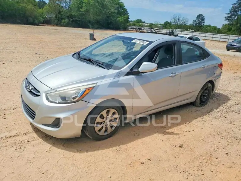 2015 Hyundai Accent фото