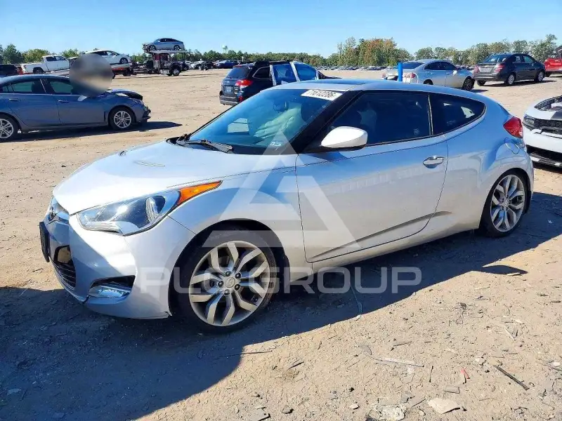 2015 Hyundai Veloster фото