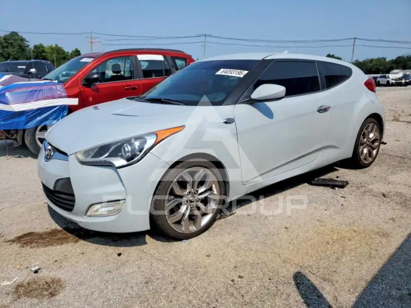 2015 Hyundai Veloster photo