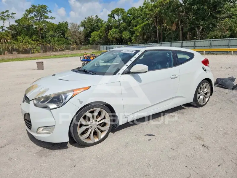 2015 Hyundai Veloster фото