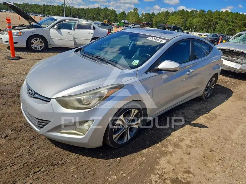 2015 Hyundai Elantra photo