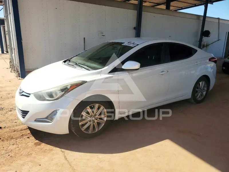 2015 Hyundai Elantra photo