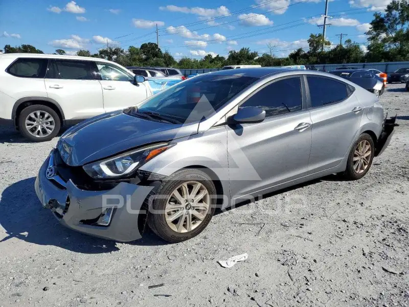 2015 Hyundai Elantra photo
