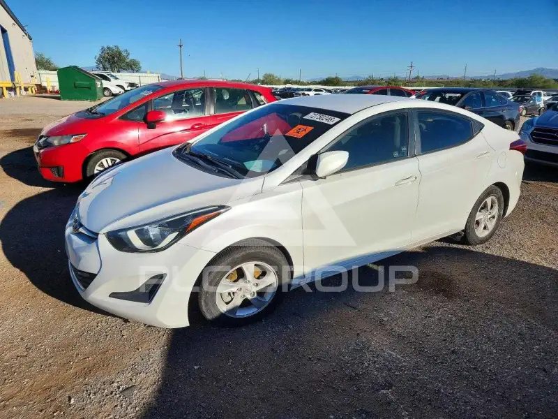2015 Hyundai Elantra фото