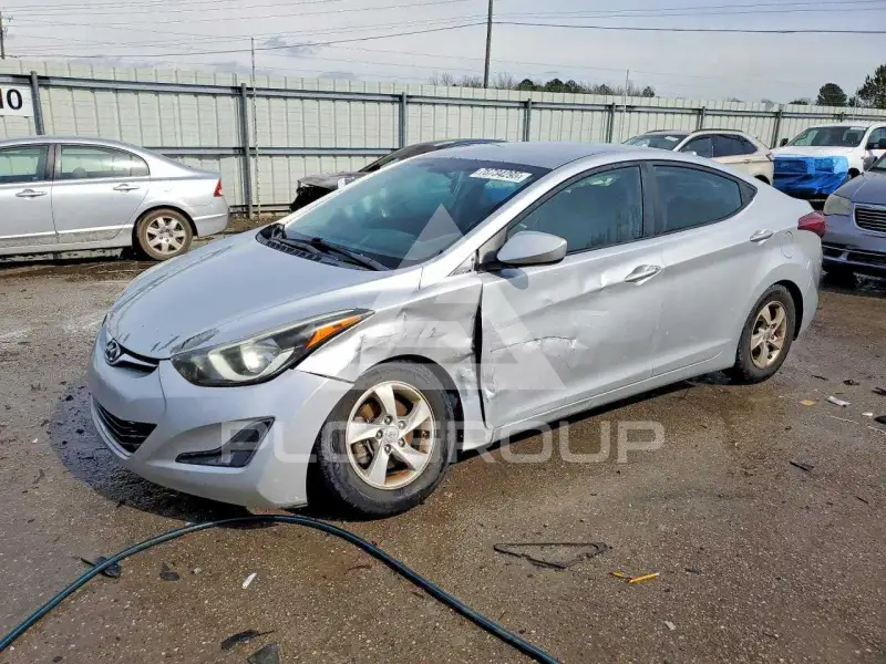 2015 Hyundai Elantra фото