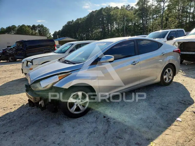 2015 Hyundai Elantra фото