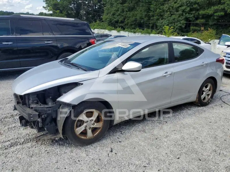2015 Hyundai Elantra photo