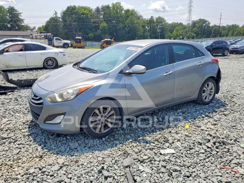2015 Hyundai Elantra photo