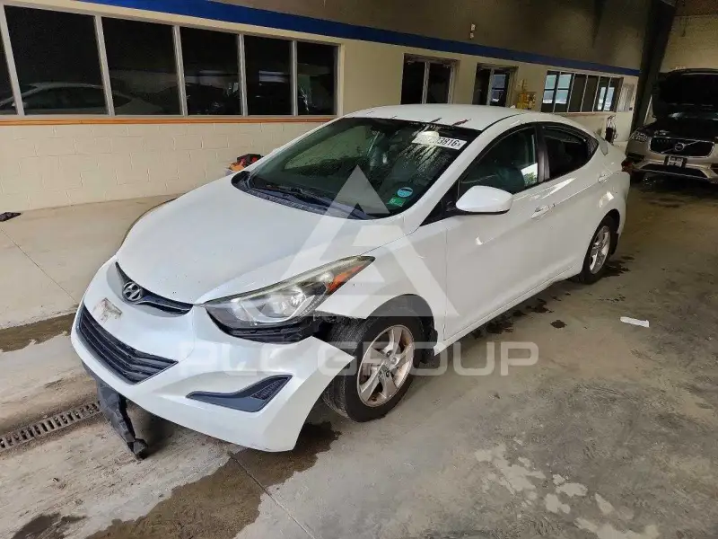2015 Hyundai Elantra фото