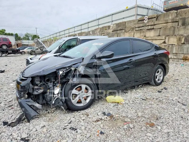 2015 Hyundai Elantra фото