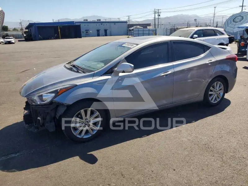 2015 Hyundai Elantra фото