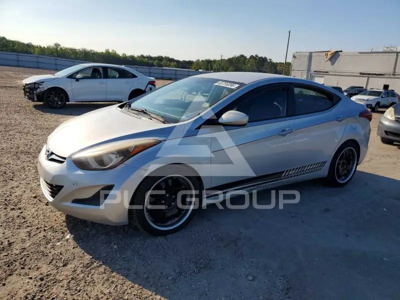 2015 Hyundai Elantra фото