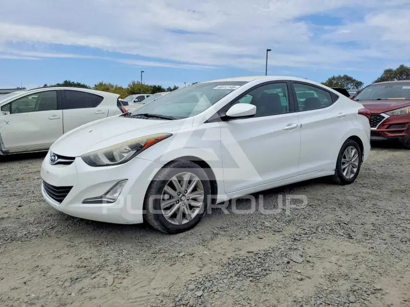 2015 Hyundai Elantra photo