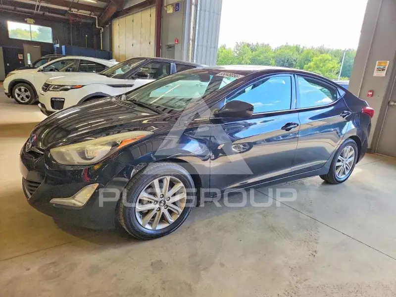 2015 Hyundai Elantra photo