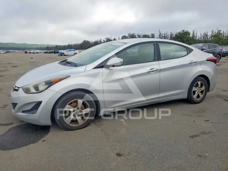 2015 Hyundai Elantra фото