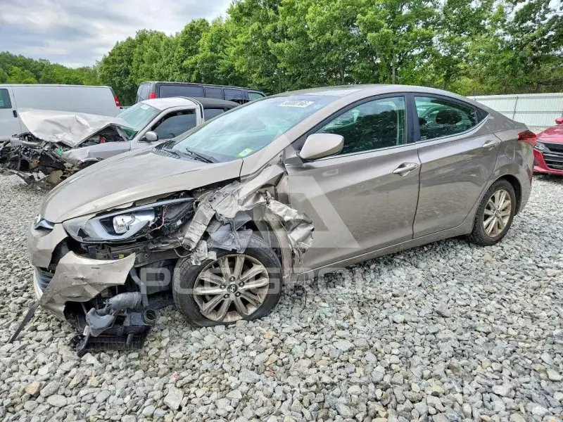 2015 Hyundai Elantra фото