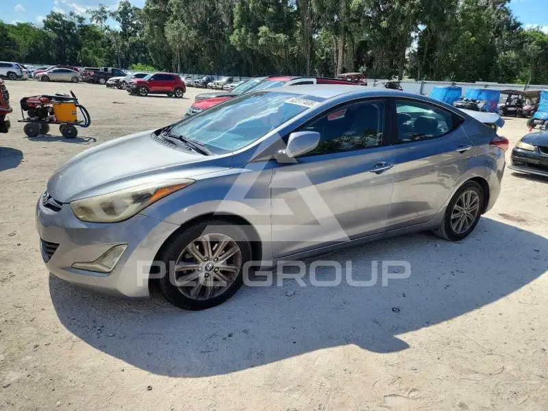 2015 Hyundai Elantra фото