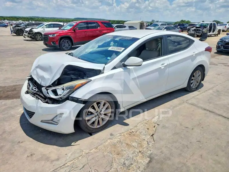 2015 Hyundai Elantra photo
